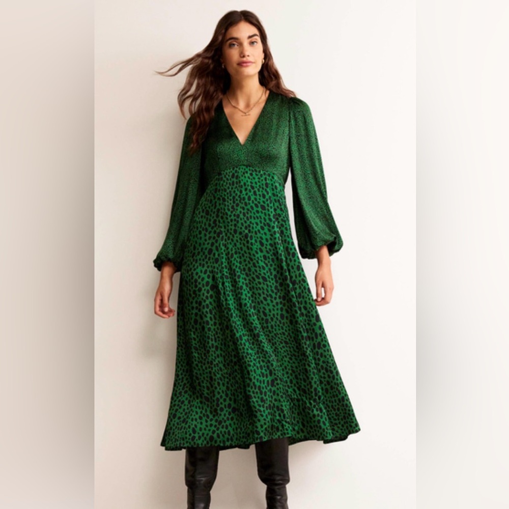 Boden Emerald Long Sleeve Dress with Pattern 8p